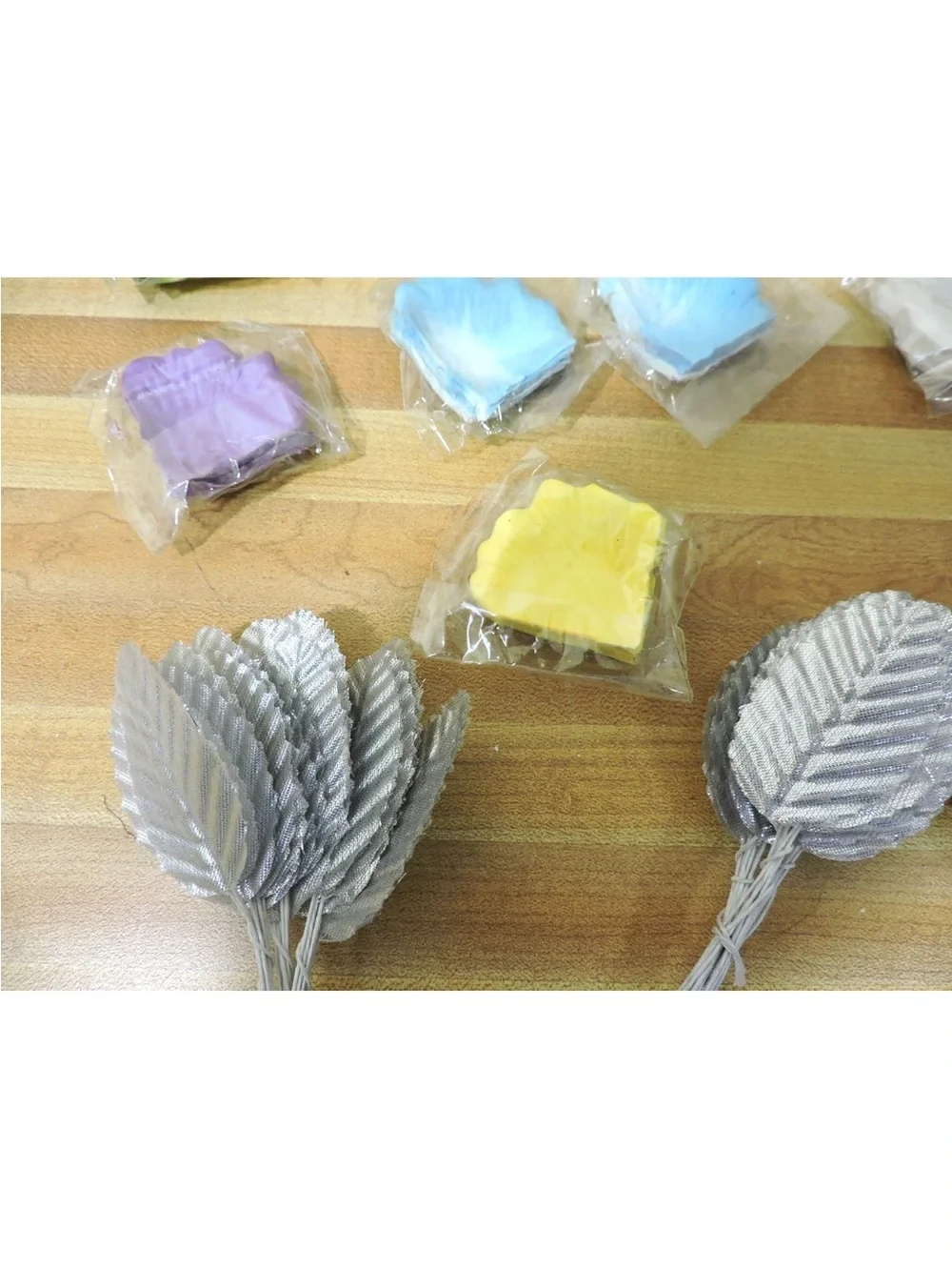 Various Colors Flower Petals and Leaves Lot New